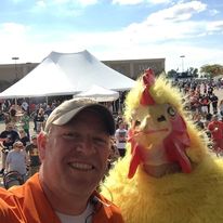 Selfie with the Midwest Wing Fest mascot.